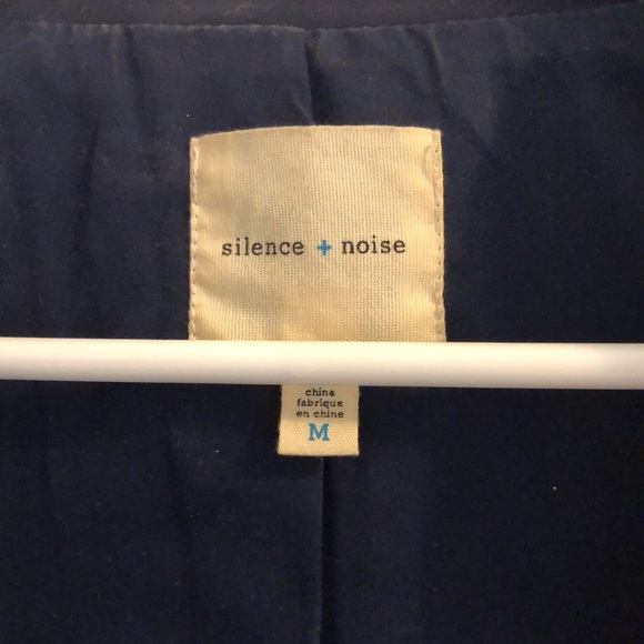 Silence + Noise Navy Crop Blazer M - Picture 3 of 3